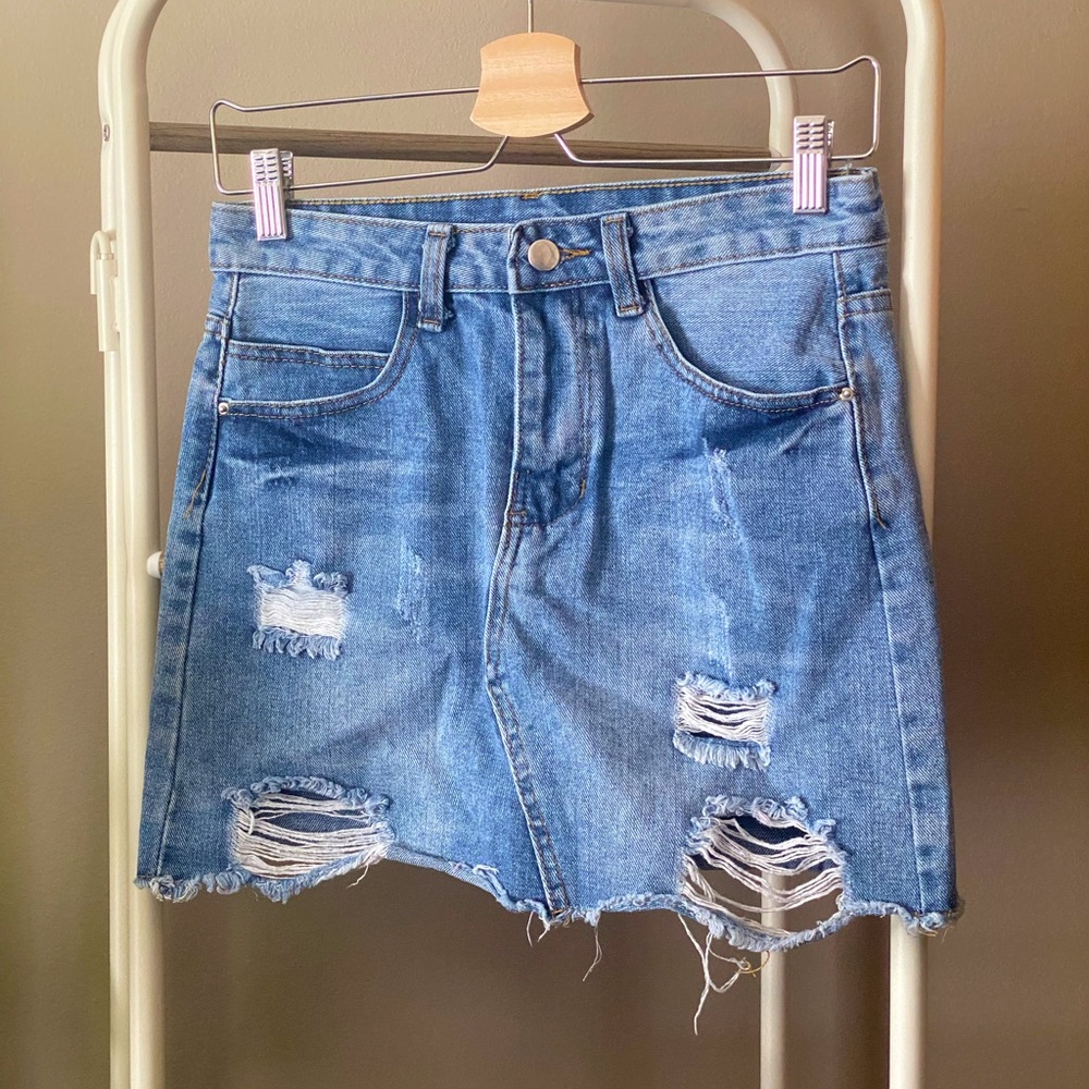 Distressed denim skirt